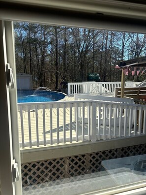 Property grounds - 2-bedroom house with Pool, Fort Valley GA with AC and charm Quiet Country Life! (Fort Valley)