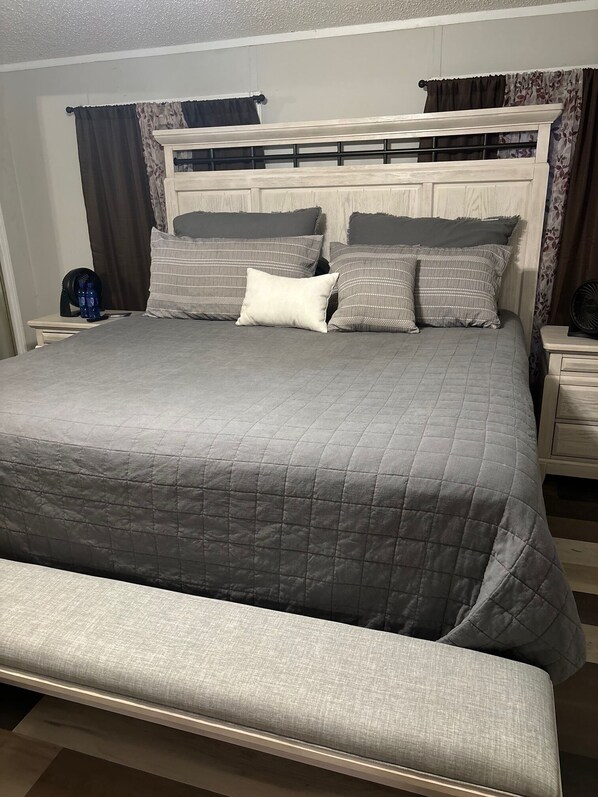 2 bedrooms, Internet, bed sheets