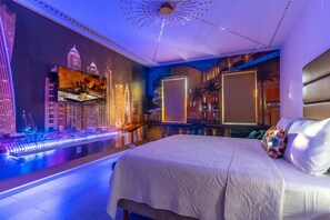 15 slaapkamers, een strijkplank/strijkijzer, wifi, beddengoed