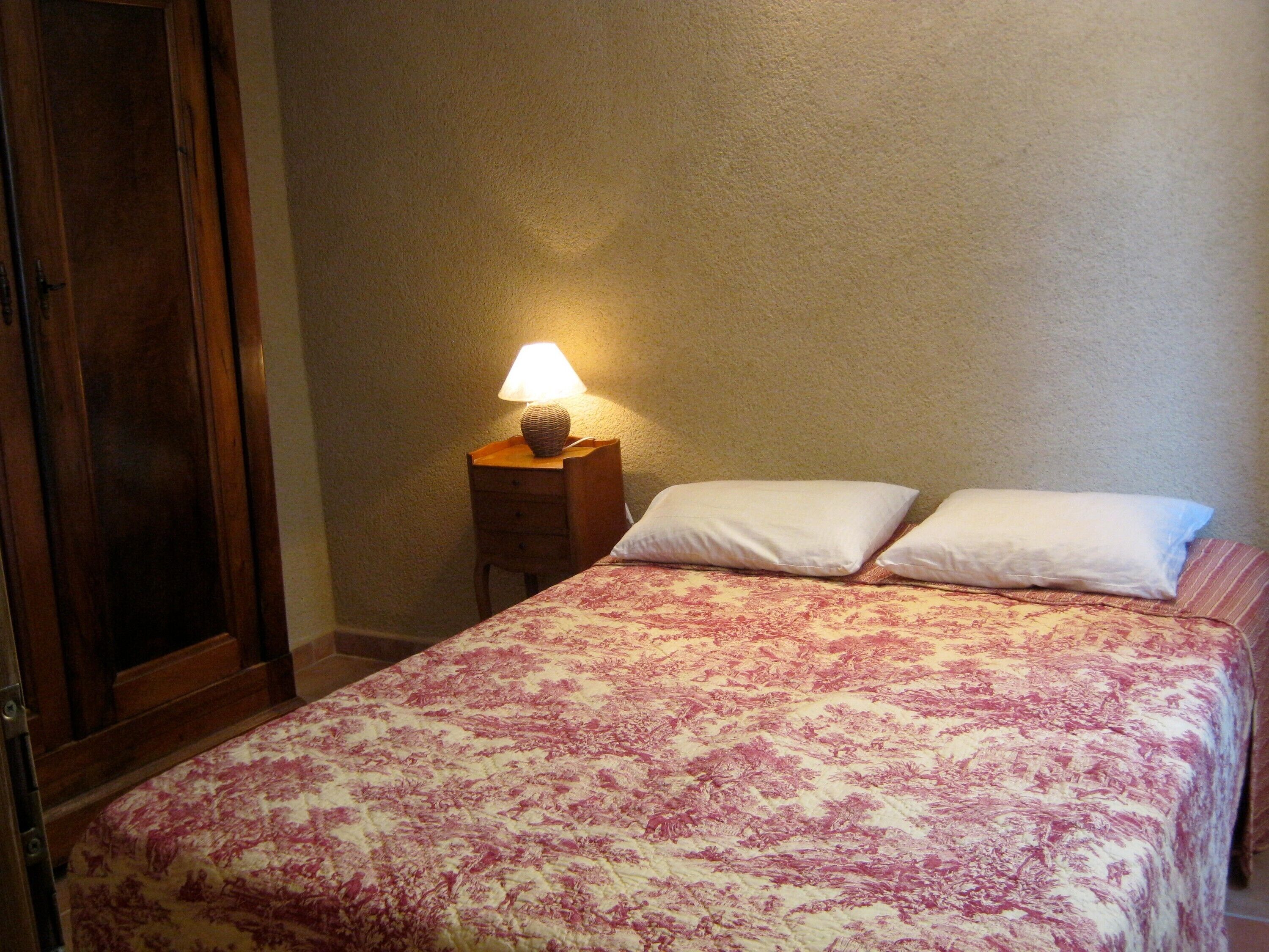 2 soverom, strykejern/-brett, wi-fi og sengetøy