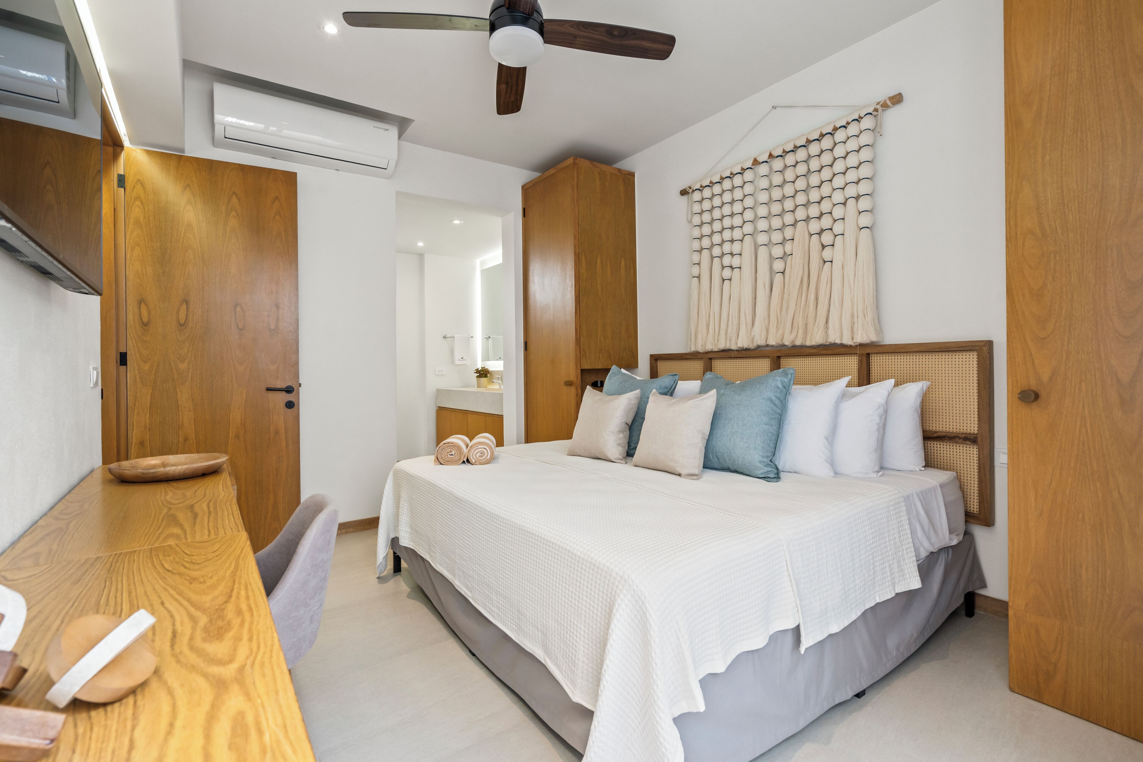 Superior Apartment, 2 Bedrooms, Courtyard View, Sea Facing