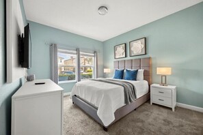 4 bedrooms, iron/ironing board, WiFi, bed sheets - Last Minute Disney Getaway! Private Pool & Themed Bedrooms. Book Now! #161419 (Orlando)