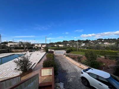 Holiday Home 'Villa Montevicoli' with Private Pool, Terrace and Wi-Fi