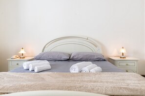 3 dormitorios, tabla de planchar con plancha, wifi y ropa de cama