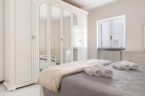 3 chambres, fer et planche Ă repasser, Wi-Fi, literie fournie