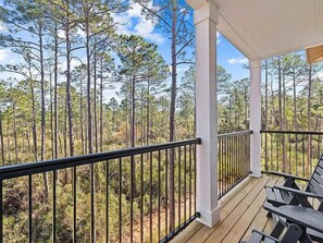 Property grounds - 30A Hideaway | Pool, Gym & Near Beaches (Santa Rosa Beach)