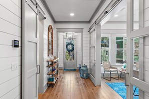 Interior - Luxury Lakefront w/ Dock + Gourmet Kitchen (Santa Rosa Beach)