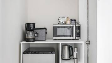 Chambre Standard, 1 lit double, coin cuisine | Coin cuisine privé | Réfrigérateur, micro-ondes