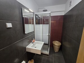 Uklassifisert bilde, 3 av 10, knapp