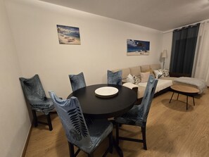 Uklassifisert bilde, 5 av 10, knapp