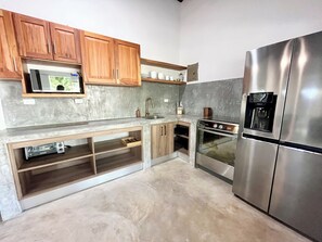 Private kitchen - Spacious 7-bedroom villa in perfect Playa Grande with AC (Playa Grande)