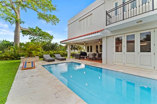 Villa Paloma @ Dorado Beach Resort & Club