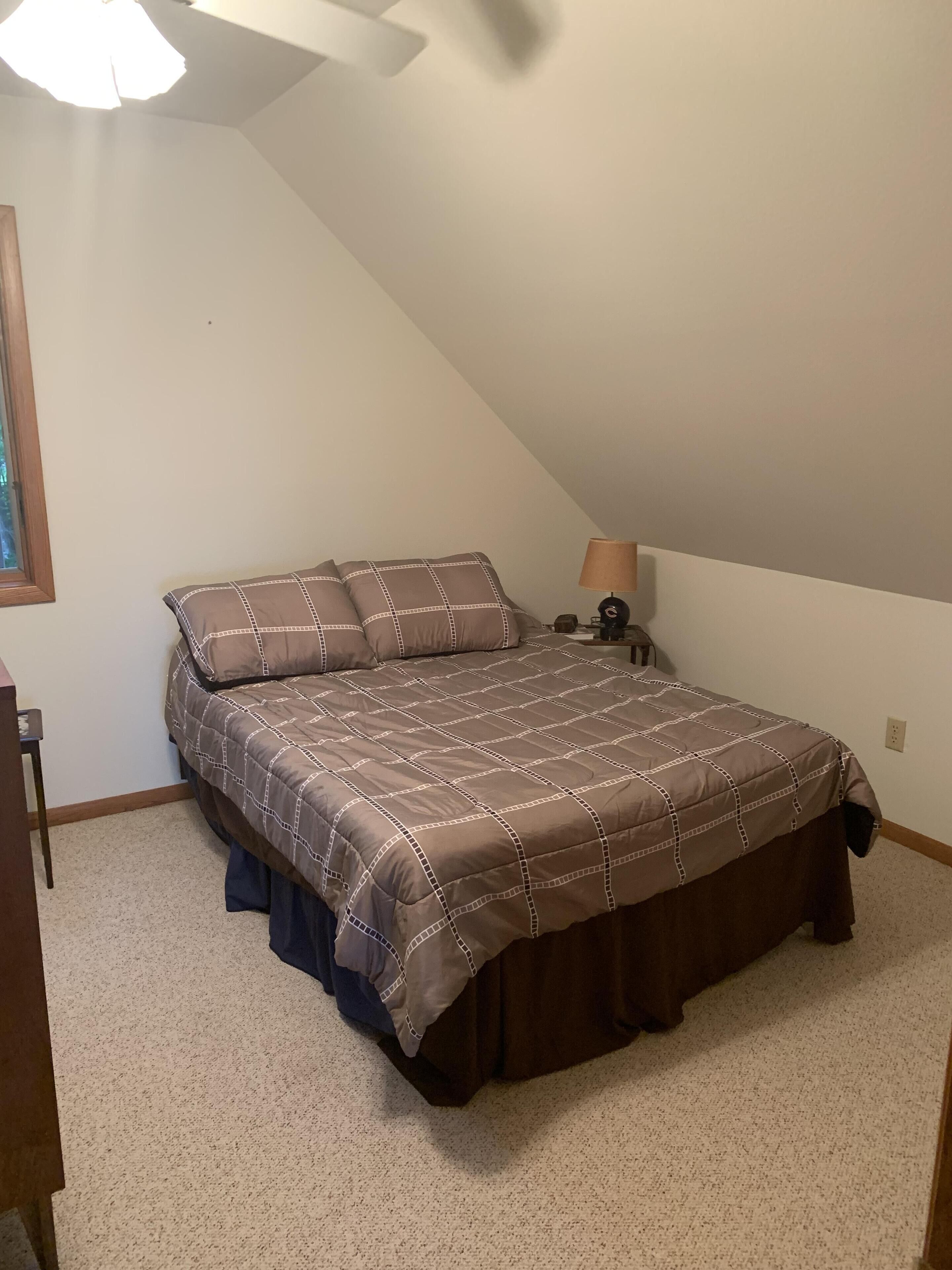 3 habitaciones, tabla de planchar con plancha y wifi gratis 