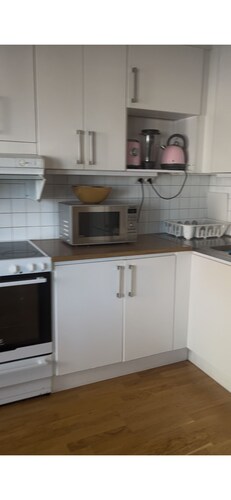 Cozy studio near metro and city center