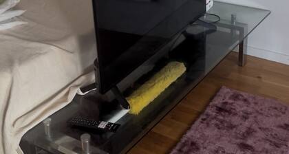 Cozy studio near metro and city center