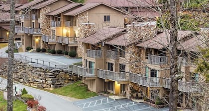 Get your Skiing on in beautiful Banner Elk!