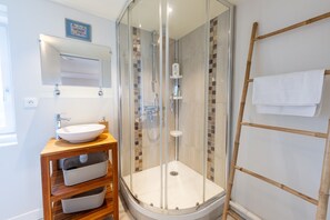 Hair dryer, towels - Cyrano & Roxane - 1 km de la plage (Ver-sur-Mer)