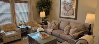 Luxuriously Restored Early American Farmhouse