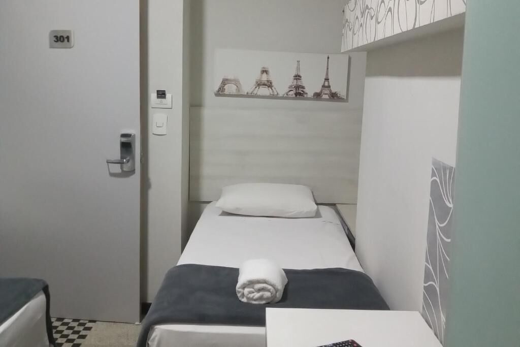 In-room safe, soundproofing, iron/ironing board, free WiFi