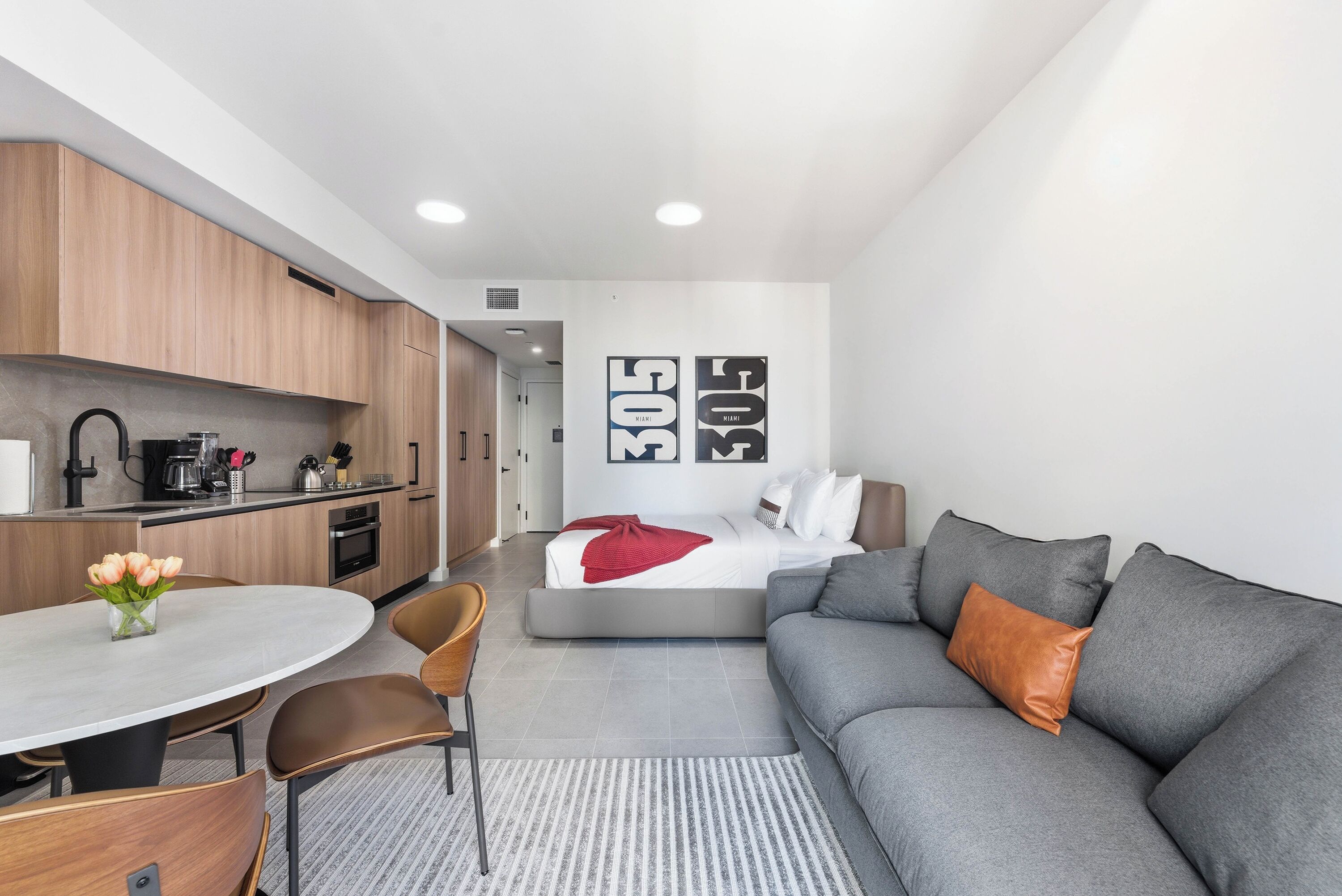 城市开间 | 办公桌、遮光窗帘、熨斗/熨衣板、免费 WiFi