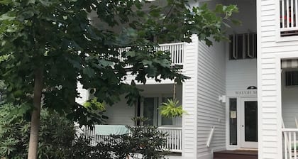 Modern 2-bedroom condo with AC, two short blocks to AMP