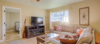 Northwest Lineman College Students Only, Quiet 2BR, All Inclusive