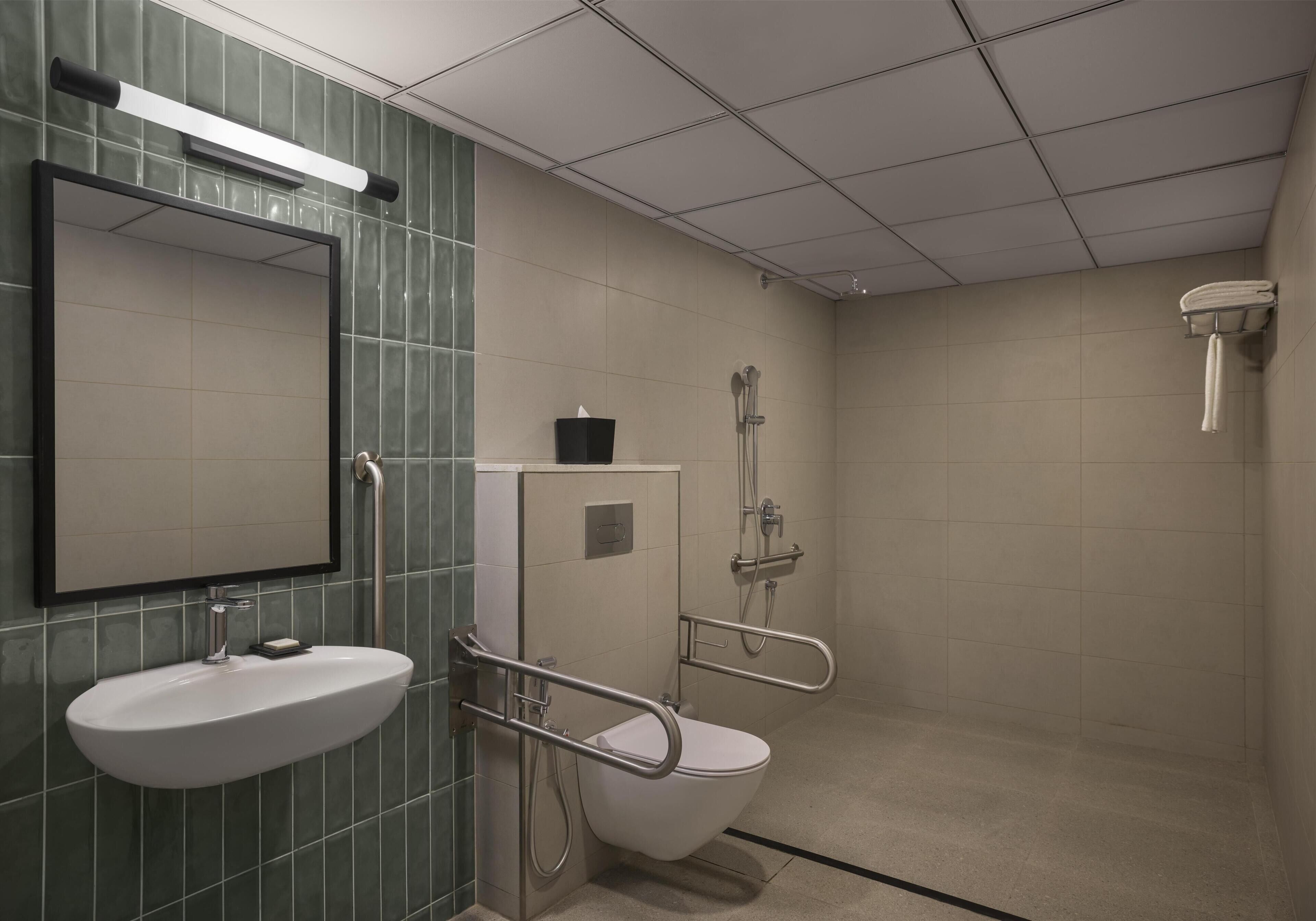 Ducha del cuarto de baño
