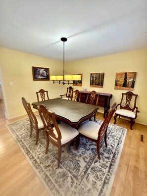 Unclassified image, 2 of 33, button