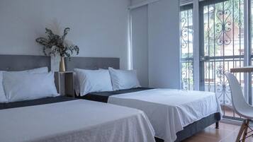 ์ด์ฝ๋
ธ๋ฏธ ๋๋ธ๋ฃธ, ๋ฐ์ฝ๋, ์ ์ ์ ๋ง