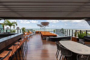 Panoramic Apartment | Outdoor dining - Setai Edition #206 - Waterfront by Carpediem (João Pessoa)
