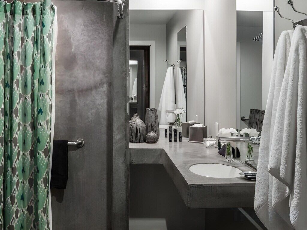 豪華開放式套房, 1 張特大雙人床, 私人浴室, 城市景觀 | 浴室 | 淋浴設備、免費盥洗用品、吹風機、毛巾