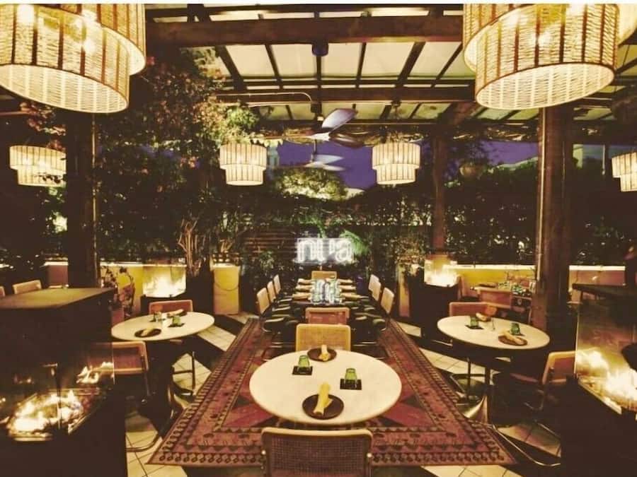 Se sirven desayunos, almuerzos, cenas y cocina mediterránea