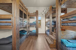 Imagen sin descripción, 3 de 41, botón