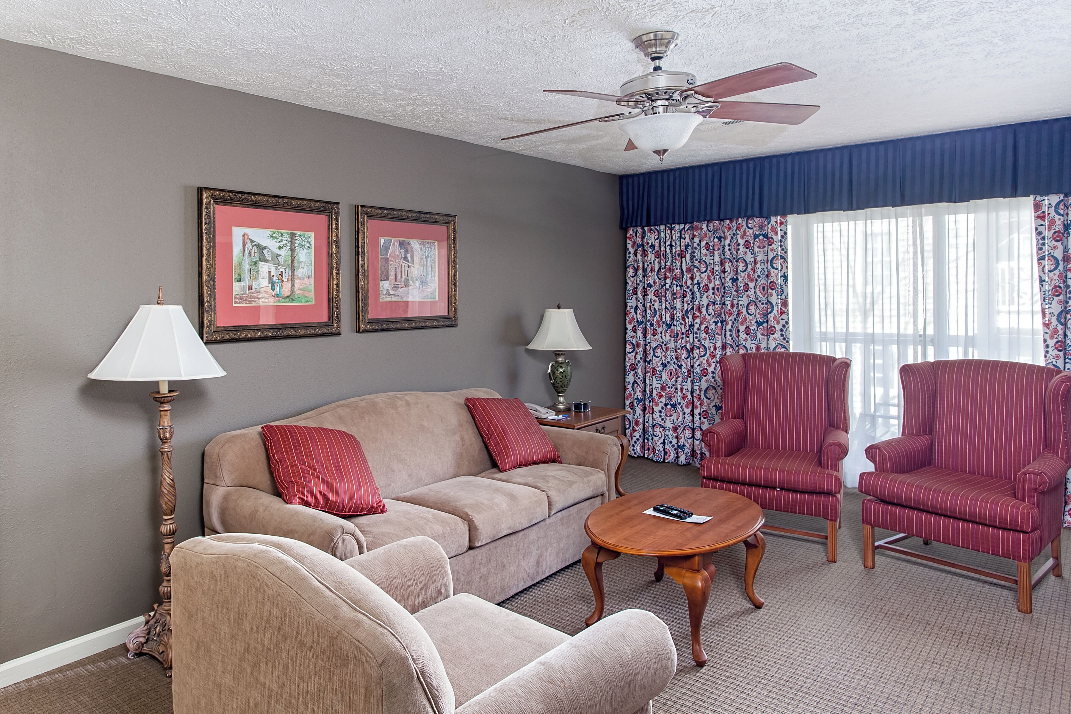 Wyndham Kingsgate 2bd/2ba Deluxe Condo - Williamsburg, VA