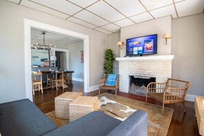 Smart TV, books, offices - Tri-City Double Down – 2 Units/Groups/Games/Fun (Birmingham)