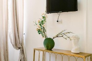 Interior - Random Standard By Dimorra (Naples)