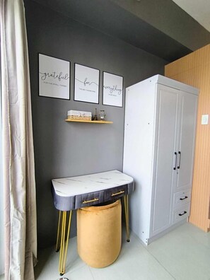 Interior - Urban Oasis at A & K Vibes City-View Condo (Quezon City)