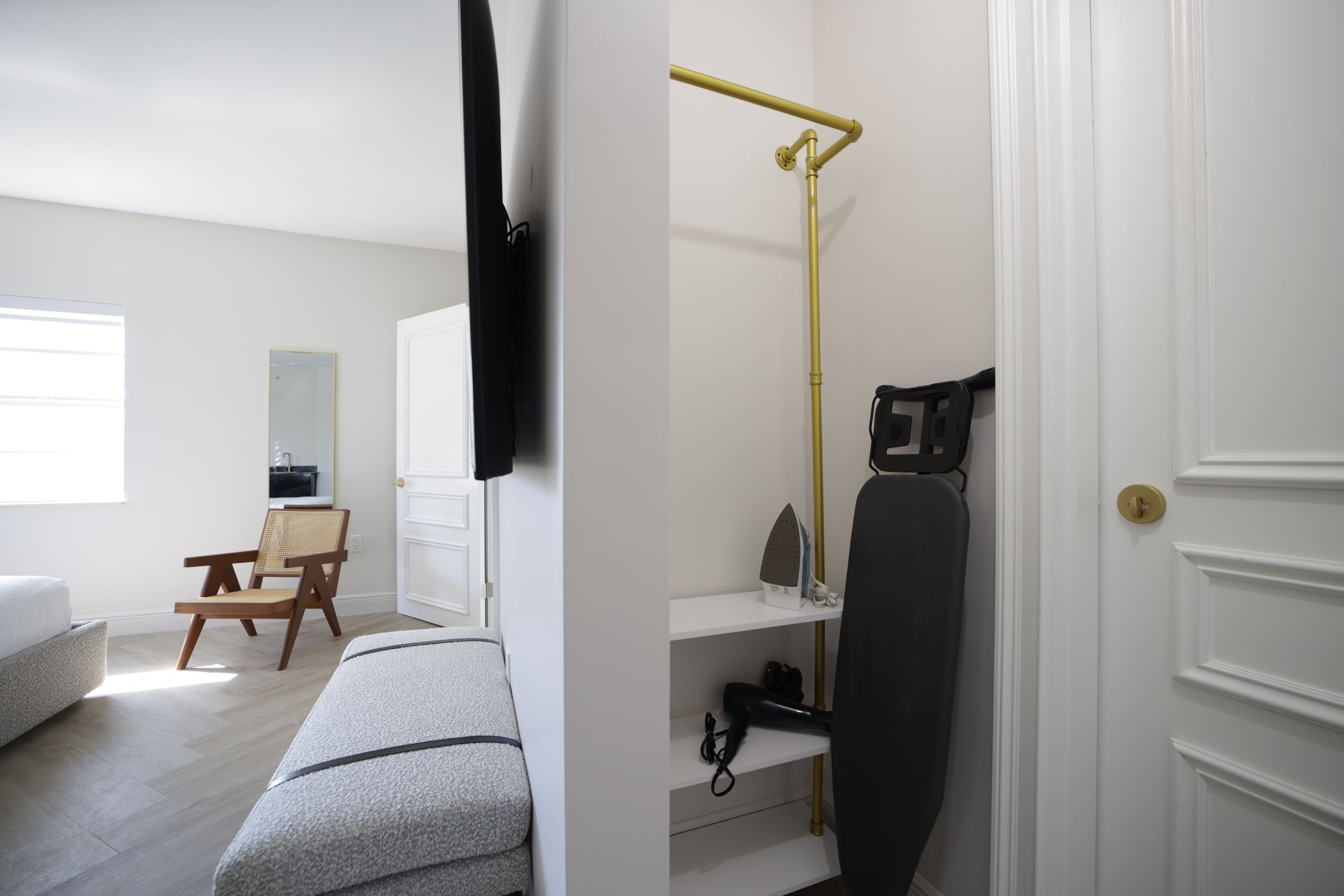 Deluxe Double Room | Iron/ironing board