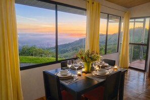 Dining - Hidden Retreat Near Chirripó - Healing, Deep Rest, Inspiration & Mountain Magic (San José Province, Rivas, Costa Rica)