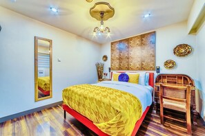 Egyptian cotton sheets, premium bedding, down duvets, pillow-top beds
