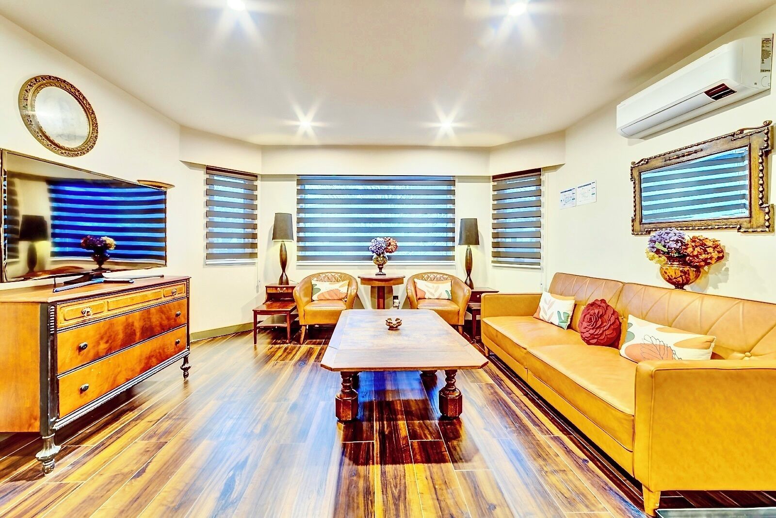 Gallery Room, 1 Queen Bed