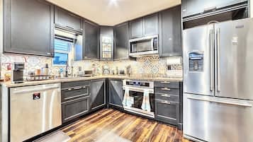 Réfrigérateur dans les aires communes