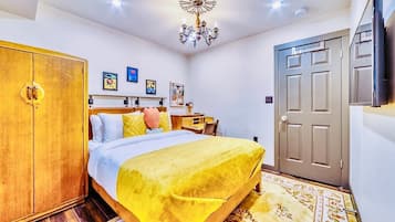 Chambre royale, 1 grand lit | Bureau, espace de travail pour ordinateurs portables