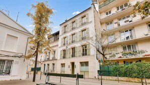 Exterior - Maison du Moulin Vert - Beautiful ground floor studio (Paris)