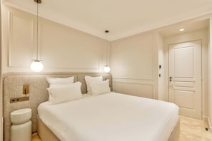 Room - Beautiful 1-bedroom apartment with private garden (Paris)