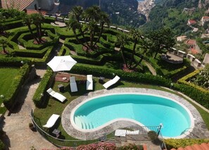 미분류 이미지, 3/32장, 버튼