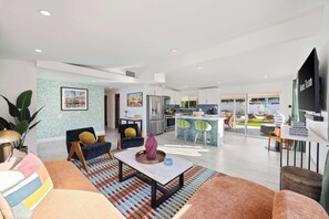 TV, offices - Peaks & Palms Oasis - Heated Pool - Games (Palm Springs)