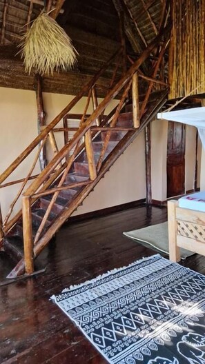 Interior - MONKEY MOUNTAIN LODGE (mtende)