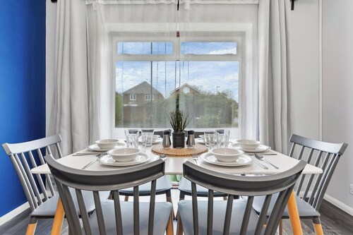 4BR • Longer Stay Discount • Contractor Digs • NEW