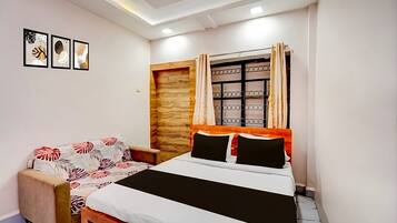 Deluxe Room, City View | Free WiFi